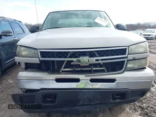 2006 Chevrolet Silverado 1500 LT1 with VIN 2GCEK13T261240787, listed as a IAAI auction lot 41694516 with 319,324 mi miles. Bid and sale history available at carsss.com. Image 12.