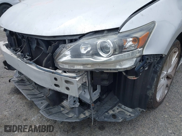 2016 Lexus CT 200h with VIN JTHKD5BH8G2268613, listed as a IAAI auction lot 42034614 with 91,778 mi miles and . Bid and sale history available at carsss.com. Image 18.