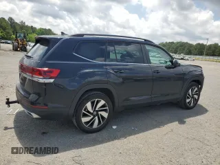 2024 Volkswagen Atlas SE with VIN 1V2JR2CA7RC500676, listed as a Copart auction lot 54150255 with 36,551 mi miles and Salvage title. Bid and sale history available at DreamBid. Image 3.