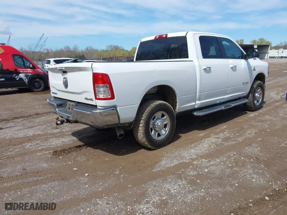 2019 Ram 2500 Big Horn with VIN 3C6UR5DL2KG675282, listed as a IAAI auction lot 41729803 with 88,084 mi miles. Bid and sale history available at carsss.com. Image 4.