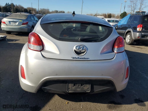 2013 Hyundai Veloster w/Black Int with VIN KMHTC6AD7DU086250, listed as a Copart auction lot 88927285 with 171,779 mi miles and Clean Title. Bid and sale history available at carsss.com. Image 6.