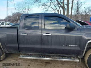 2014 Chevrolet Silverado 1500 LT with VIN 1GCRCREH4EZ404018, listed as a IAAI auction lot 41640371 with 96,068 mi miles. Bid and sale history available at carsss.com. Image 13.