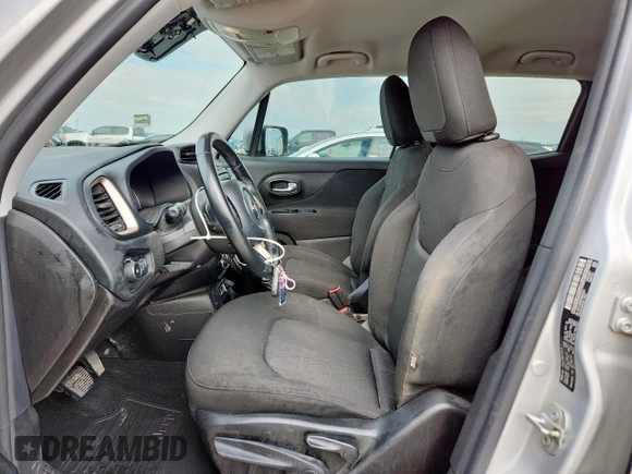 2017 Jeep Renegade Latitude with VIN ZACCJABB5HPE40221, listed as a Copart auction lot 58489125 with 185,136 mi miles and Salvage title. Bid and sale history available at DreamBid. Image 7.