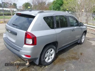2017 Jeep Compass Sport with VIN 1C4NJCBA7HD163209, listed as a IAAI auction lot 41948738 with 116,352 mi miles and . Bid and sale history available at carsss.com. Image 4.