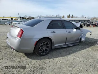 2018 Chrysler 300 with VIN 2C3CCAGG8JH300481, listed as a Copart auction lot 44997835 with 0 mi miles and Salvage Title. Bid and sale history available at carsss.com. Image 3.