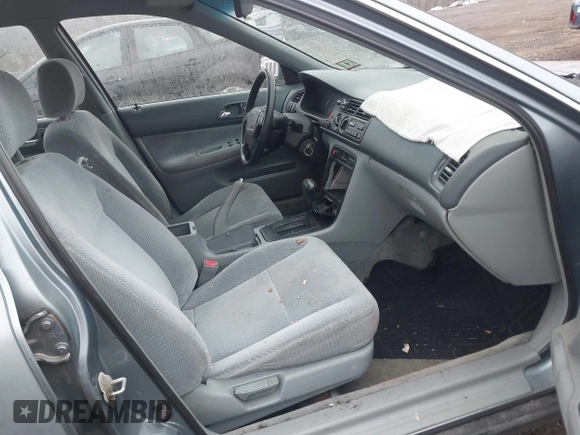 1996 Honda Accord LX with VIN 1HGCD5631TA169122, listed as a IAAI auction lot 42022239 with 164,191 mi miles and . Bid and sale history available at carsss.com. Image 5.