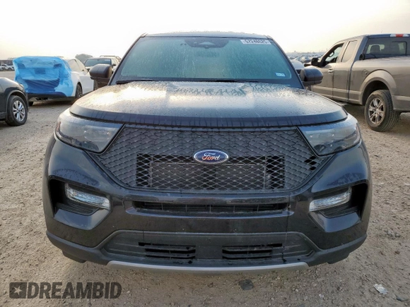 2025 Ford Police Interceptor Utility z VIN 1FM5K8AB7SGA28608, wystawiony jako Copart lot #57248625 z przebiegiem 5940 mil mil oraz Szkody całkowita. Historia ofert i sprzedaży dostępna na DreamBid. Obrazek 5.