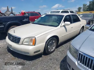 2001 Cadillac DeVille z VIN 1G6KD54Y91U197323, wystawiony jako IAAI lot #42251408 z przebiegiem Nie podano mil oraz . Historia ofert i sprzedaży dostępna na DreamBid. Obrazek 2.