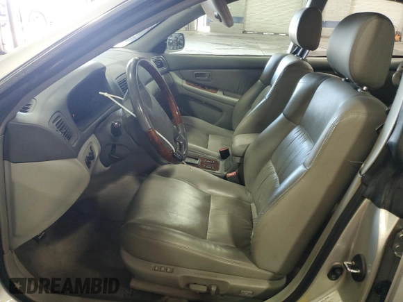 2001 Lexus ES 300 with VIN JT8BF28GX10342284, listed as a Copart auction lot 50075685 with 208,211 mi miles and Salvage Title. Bid and sale history available at DreamBid. Image 7.