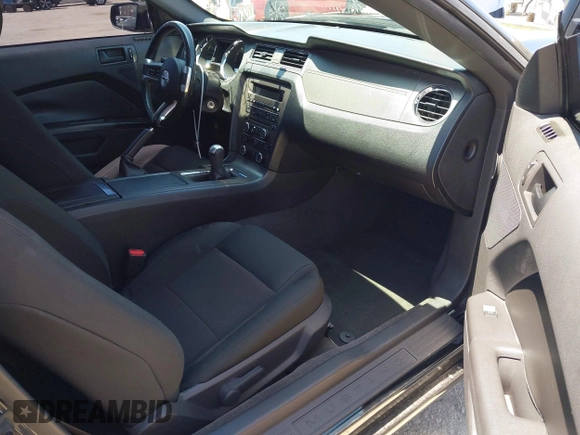 2014 Ford Mustang V6 with VIN 1ZVBP8AM7E5327555, listed as a IAAI auction lot 42316601 with 100,495 mi miles and . Bid and sale history available at DreamBid. Image 5.