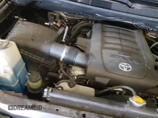 2017 Toyota Tundra SR5 с VIN 5TFRW5F13HX221419, выставлен на аукционе Copart как лот 88987985 с пробегом 66 146 миль миль и Списание • Salvage title. История ставок и продаж доступна на DreamBid. Изображение 16.