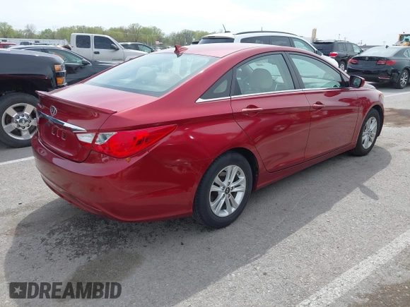 2013 Hyundai Sonata GLS with VIN 5NPEB4AC6DH705264, listed as a IAAI auction lot 42031235 with 68,752 mi miles and . Bid and sale history available at carsss.com. Image 4.
