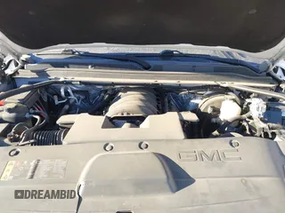 2018 GMC Yukon Denali with VIN 1GKS2CKJ4JR218924, listed as a IAAI auction lot 41702225 with 114,719 mi miles. Bid and sale history available at carsss.com. Image 10.