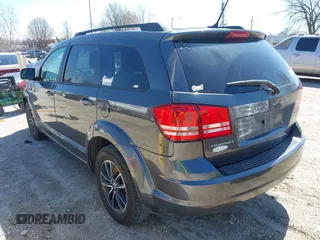 2018 Dodge Journey SE with VIN 3C4PDCAB5JT195635, listed as a IAAI auction lot 41987188 with 133,598 mi miles and . Bid and sale history available at DreamBid. Image 3.