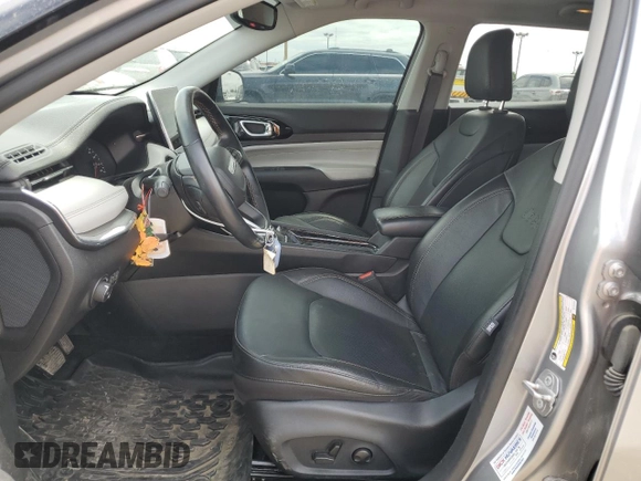 2022 Jeep Compass High Altitude z VIN 3C4NJDCBXNT107378, wystawiony jako Copart lot #56482955 z przebiegiem 23 811 mil mil oraz Szkoda całkowita • Salvage title. Historia ofert i sprzedaży dostępna na DreamBid. Obrazek 7.
