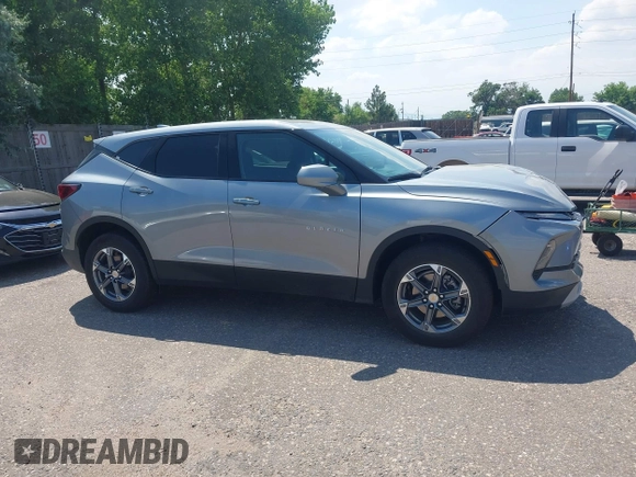 2025 Chevrolet Blazer LT with VIN 3GNKBHR44SS191853, listed as a IAAI auction lot 42614428 with 8,703 mi miles and . Bid and sale history available at DreamBid. Image 13.