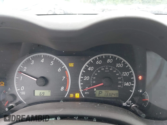 2010 Toyota Corolla z VIN 2T1BU4EE4AC503045, wystawiony jako IAAI lot #42351498 z przebiegiem 133 249 mil mil oraz . Historia ofert i sprzedaży dostępna na DreamBid. Obrazek 7.