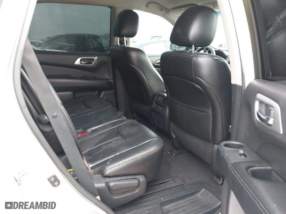 2014 Nissan Pathfinder SV with VIN 5N1AR2MN8EC663054, listed as a IAAI auction lot 41023768 with 177,994 mi miles. Bid and sale history available at carsss.com. Image 8.