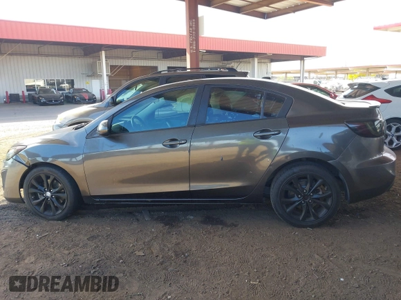 2010 Mazda 3 S Grand Touring with VIN JM1BL1S66A1301732, listed as a IAAI auction lot 42084477 with 166,281 mi miles and . Bid and sale history available at DreamBid. Image 14.