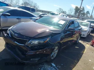 2015 Kia Optima LX z VIN 5XXGM4A71FG463939, wystawiony jako IAAI lot #41838294 z przebiegiem 70 274 mil mil oraz . Historia ofert i sprzedaży dostępna na DreamBid. Obrazek 17.