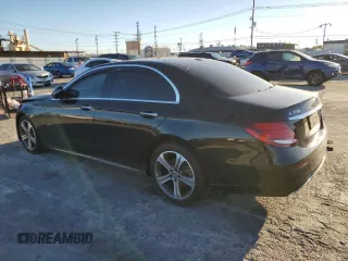 2020 Mercedes-Benz E-Class E 350 with VIN W1KZF8DB1LA809902, listed as a Copart auction lot 39193423 with 49,548 mi miles. Bid and sale history available at carsss.com. Image 2.