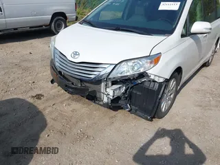2014 Toyota Sienna Limited with VIN 5TDDK3DC0ES091826, listed as a IAAI auction lot 42112113 with 200,255 mi miles and . Bid and sale history available at DreamBid. Image 6.