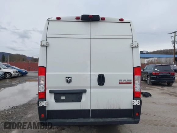 2022 Ram ProMaster Cargo with VIN 3C6MRVJG0NE114716, listed as a IAAI auction lot 40906614 with 164,182 mi miles and . Bid and sale history available at DreamBid. Image 17.