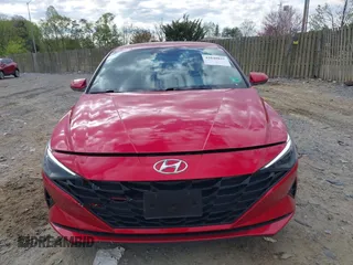 2022 Hyundai Elantra SE with VIN 5NPLL4AGXNH072597, listed as a IAAI auction lot 42040815 with 24,582 mi miles and . Bid and sale history available at carsss.com. Image 12.