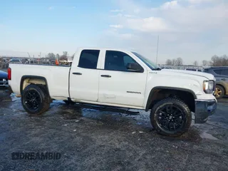 2019 GMC Sierra 1500 Limited with VIN 2GTV2LEC7K1132555, listed as a IAAI auction lot 41304491 with 128,449 mi miles. Bid and sale history available at carsss.com. Image 13.