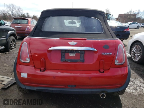 2006 MINI Convertible z VIN WMWRF33546TF63753, wystawiony jako Copart lot #48614785 z przebiegiem 123 789 mil mil oraz Czysty tytuł • Clean title. Historia ofert i sprzedaży dostępna na DreamBid. Obrazek 6.