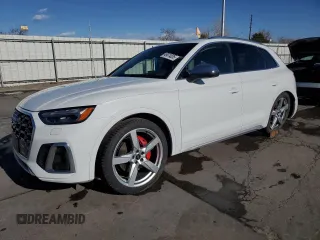 2021 Audi SQ5 Prestige with VIN WA1C4AFY4M2042115, listed as a Copart auction lot 49074035 with 41,302 mi miles and Salvage title. Bid and sale history available at DreamBid. Image 1.