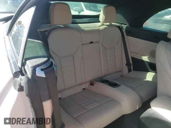 2022 BMW 4 Series 430i with VIN WBA23AT02NCJ38076, listed as a Copart auction lot 76186884 with 21,106 mi miles and Non repairable. Bid and sale history available at DreamBid. Image 10.
