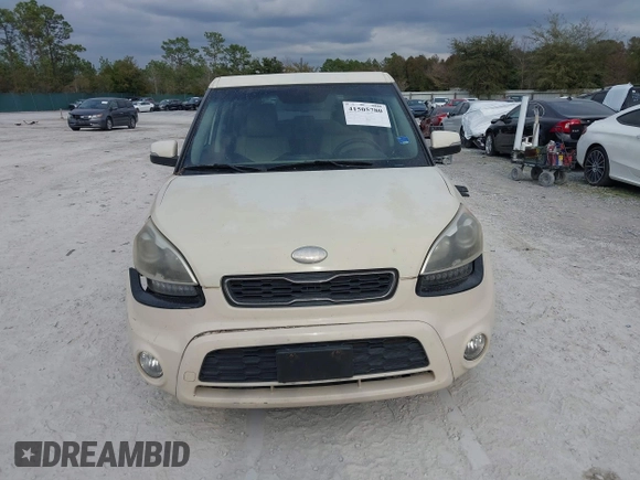 2013 Kia Soul ! with VIN KNDJT2A6XD7553147, listed as a IAAI auction lot 41505780 with 73,124 mi miles. Bid and sale history available at carsss.com. Image 12.