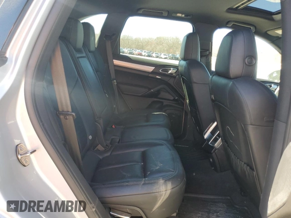 2016 Porsche Cayenne with VIN WP1AA2A28GLA00736, listed as a Copart auction lot 47074705 with 43,719 mi miles and Salvage Title. Bid and sale history available at carsss.com. Image 11.