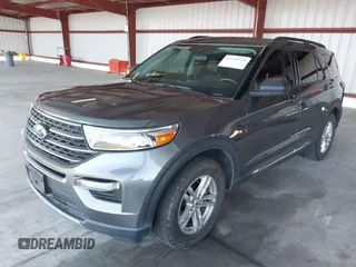 2022 Ford Explorer XLT z VIN 1FMSK7DHXNGB36514, wystawiony jako IAAI lot #42310723 z przebiegiem 44 198 mil mil oraz . Historia ofert i sprzedaży dostępna na DreamBid. Obrazek 2.