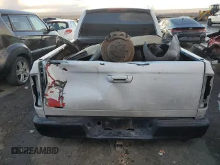 2006 Dodge 2500 SLT z VIN 1D7KS28C56J171378, wystawiony jako Copart lot #45414065 z przebiegiem Nie podano mil oraz Szkoda całkowita • Salvage title. Historia ofert i sprzedaży dostępna na DreamBid. Obrazek 6.