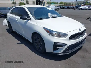 2021 Kia Forte GT-Line z VIN 3KPF34AD9ME264373, wystawiony jako IAAI lot #42460813 z przebiegiem 86 009 mil mil oraz . Historia ofert i sprzedaży dostępna na DreamBid. Obrazek 1.