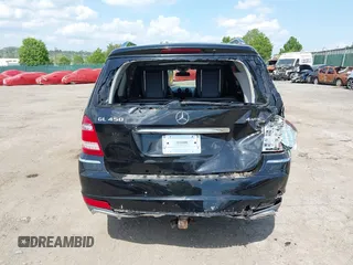 2012 Mercedes-Benz GL 450 z VIN 4JGBF7BE0CA778575, wystawiony jako IAAI lot #42171413 z przebiegiem 59 587 mil mil oraz . Historia ofert i sprzedaży dostępna na DreamBid. Obrazek 17.