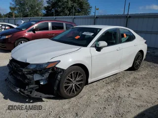2021 Toyota Camry SE Nightshade with VIN 4T1G11AK3MU587872, listed as a Copart auction lot 85806384 with 90,264 mi miles and Non Repairable. Bid and sale history available at carsss.com. Image 1.