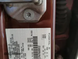 2015 Lincoln MKZ z VIN 3LN6L2J96FR600052, wystawiony jako Copart lot #56194715 z przebiegiem 259 911 mil mil oraz Szkoda całkowita • Salvage title. Historia ofert i sprzedaży dostępna na DreamBid. Obrazek 12.