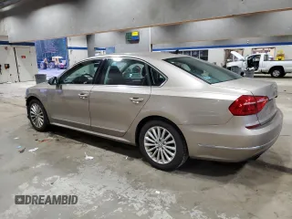 2016 Volkswagen Passat SE z VIN 1VWBT7A30GC022491, wystawiony jako Copart lot #85532264 z przebiegiem 157 602 mil mil oraz Szkoda całkowita • Salvage title. Historia ofert i sprzedaży dostępna na DreamBid. Obrazek 2.