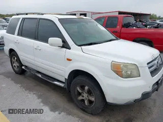 2006 Honda Pilot EX-L with VIN 5FNYF28566B038128, listed as a IAAI auction lot 41840111 with 231,361 mi miles and . Bid and sale history available at DreamBid. Image 1.