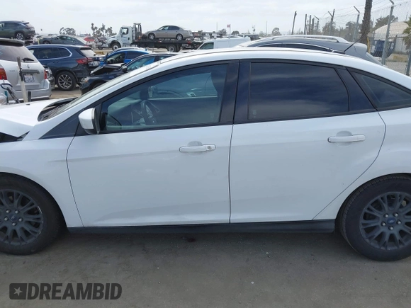 2012 Ford Focus SE с VIN 1FAHP3F2XCL121264, выставлен на аукционе IAAI как лот 42243139 с пробегом 189 442 миль миль и . История ставок и продаж доступна на DreamBid. Изображение 15.
