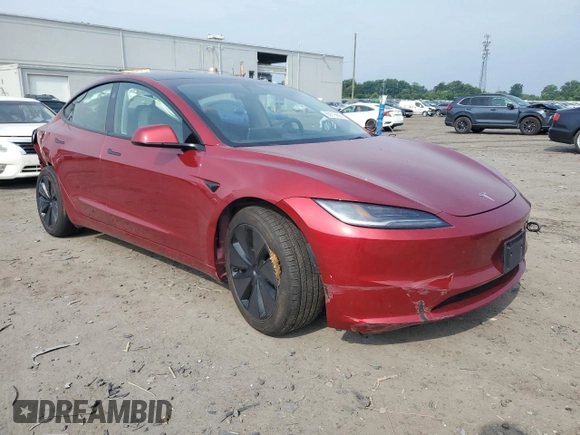 2025 Tesla Model 3 Long Range with VIN 5YJ3E1EB5SF895861, listed as a Copart auction lot 60513665 with 5,637 mi miles and Salvage title. Bid and sale history available at DreamBid. Image 4.