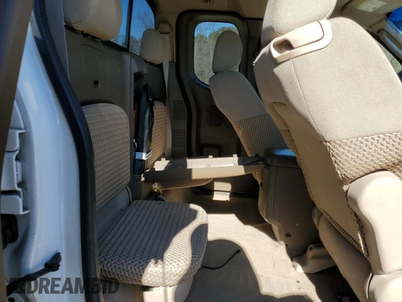 2007 Nissan Frontier SE z VIN 1N6AD06U97C410014, wystawiony jako Copart lot #46402375 z przebiegiem 172 136 mil mil oraz Szkoda całkowita • Salvage title. Historia ofert i sprzedaży dostępna na DreamBid. Obrazek 11.