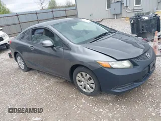 2012 Honda Civic Cpe LX with VIN 2HGFG3B52CH522131, listed as a IAAI auction lot 42071860 with 172,902 mi miles. Bid and sale history available at carsss.com. Image 1.