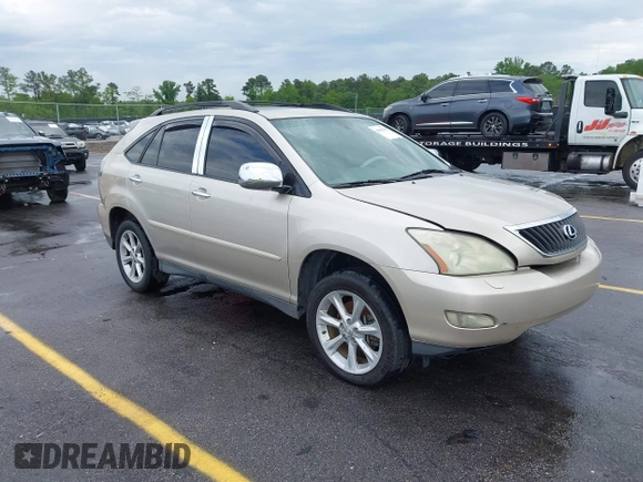 2008 Lexus RX 350 with VIN 2T2GK31U38C035396, listed as a IAAI auction lot 42105364 with 250,112 mi miles and . Bid and sale history available at DreamBid. Image 1.