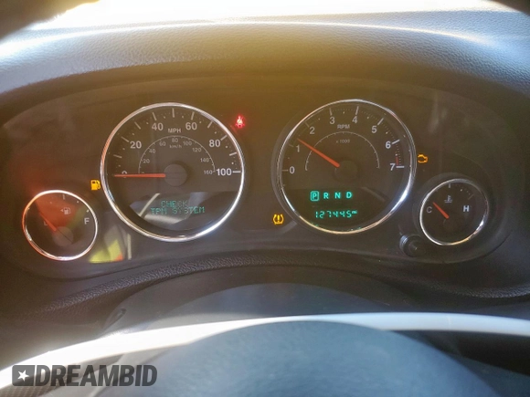 2015 Jeep Wrangler Unlimited Sport with VIN 1C4BJWDG1FL566224, listed as a Copart auction lot 64113195 with 127,445 mi miles and Clean title. Bid and sale history available at DreamBid. Image 9.
