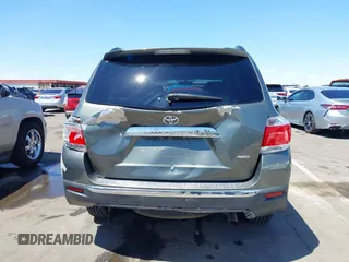2012 Toyota Highlander with VIN 5TDBK3EHXCS130906, listed as a IAAI auction lot 42228273 with 89,749 mi miles and . Bid and sale history available at DreamBid. Image 6.