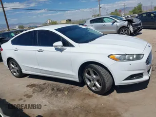 2016 Ford Fusion SE z VIN 3FA6P0H7XGR293199, wystawiony jako IAAI lot #42593929 z przebiegiem 332 555 mil mil oraz . Historia ofert i sprzedaży dostępna na DreamBid. Obrazek 14.